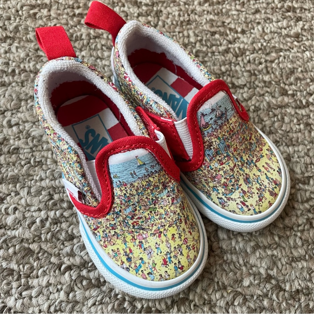 Toddler Vans Where’s Waldo NWOT